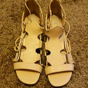 Ladies low wedge shoes